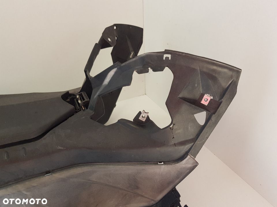 Malaguti Madison 125 2006 Podłoga Podest Tunel Klapka - 7