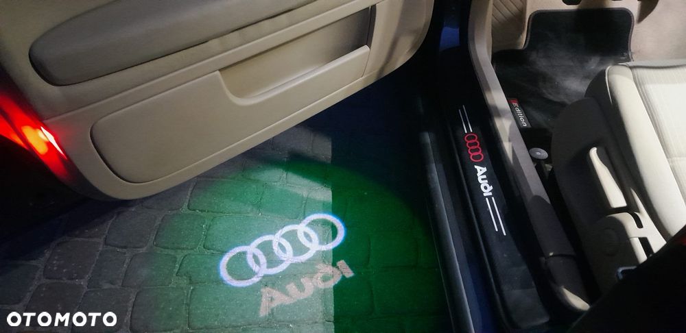 Audi A4 Limousine - 29