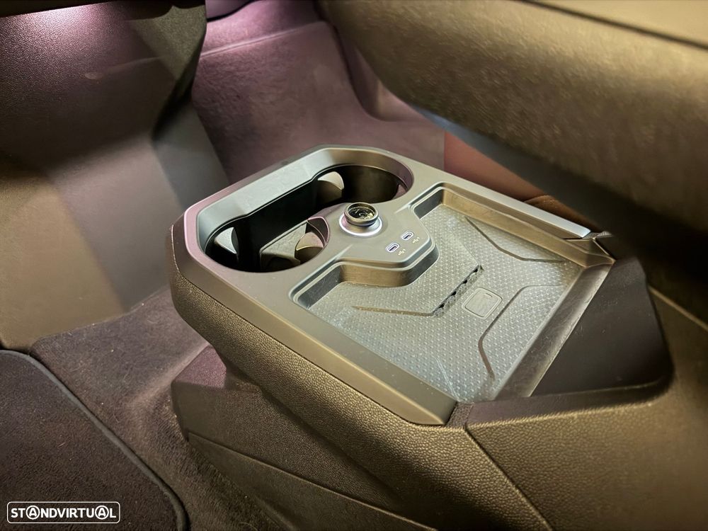 BMW iX xDrive40 - 28