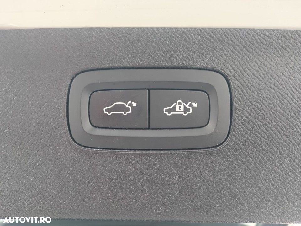 Volvo XC 90 - 24
