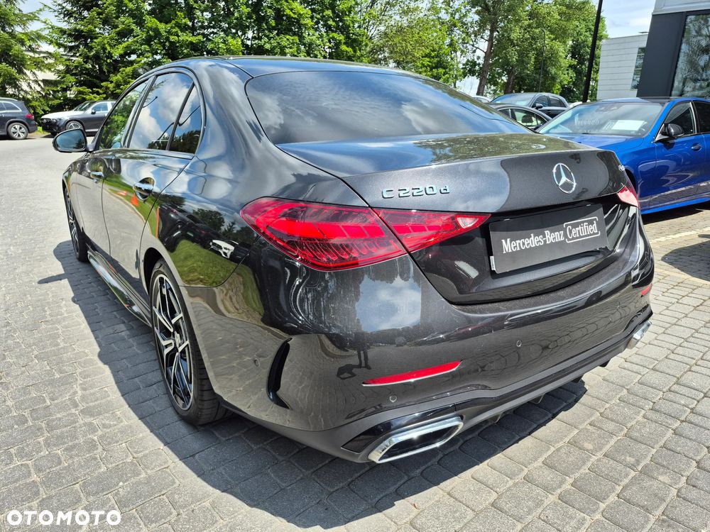 Mercedes-Benz Klasa C 220 d mHEV 4-Matic AMG - 11