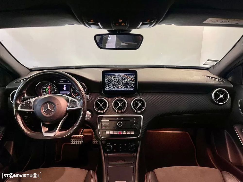 Mercedes-Benz A 180 d 7G-DCT AMG Line - 4