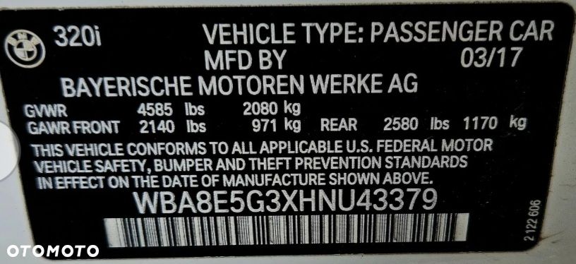 BMW Seria 3 320i xDrive - 19