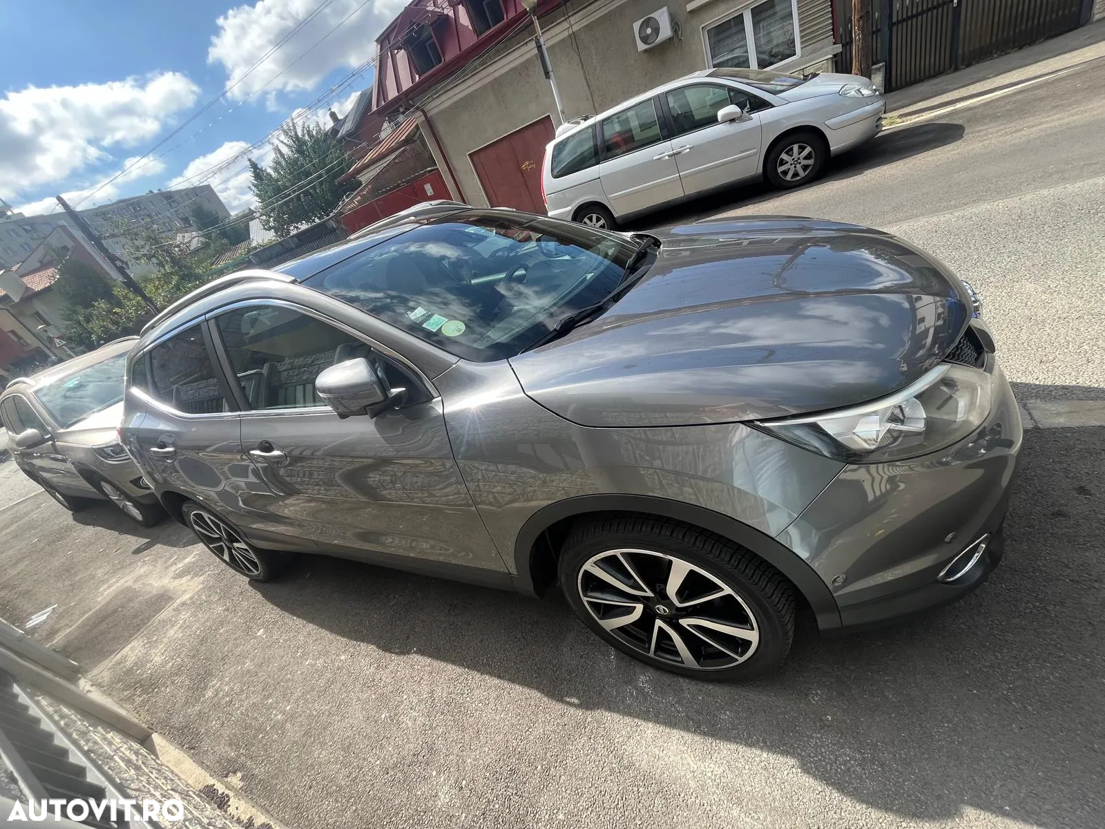 Nissan Qashqai 1.6 DCI Xtronic TEKNA - 6