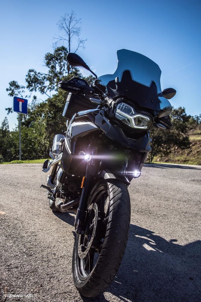 BMW F 750 GS Triple Black - 4