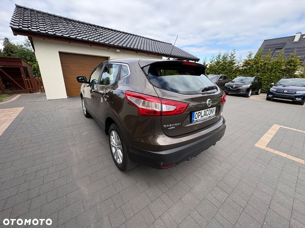 Nissan Qashqai 1.2 DIG-T N-Vision - 12