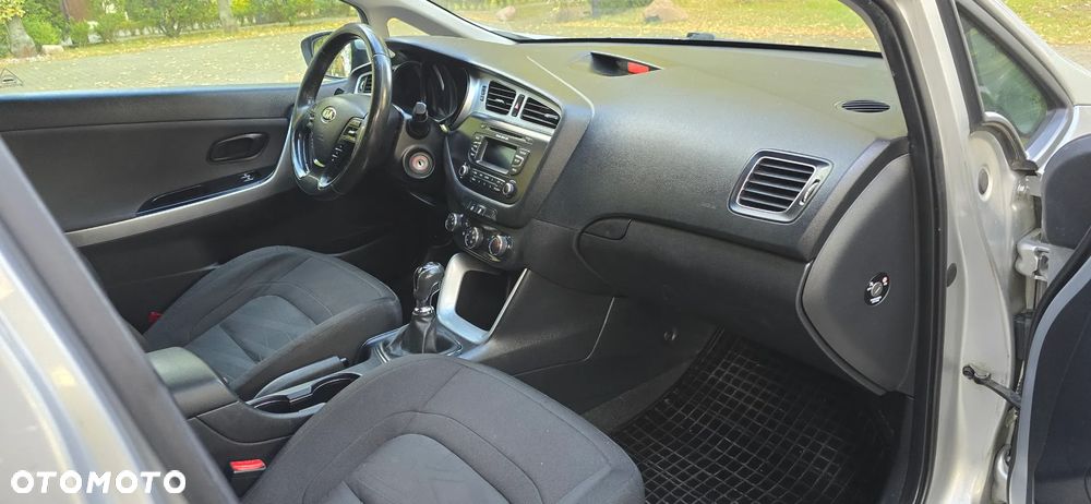 Kia Ceed Cee'd 1.6 CRDi M - 14