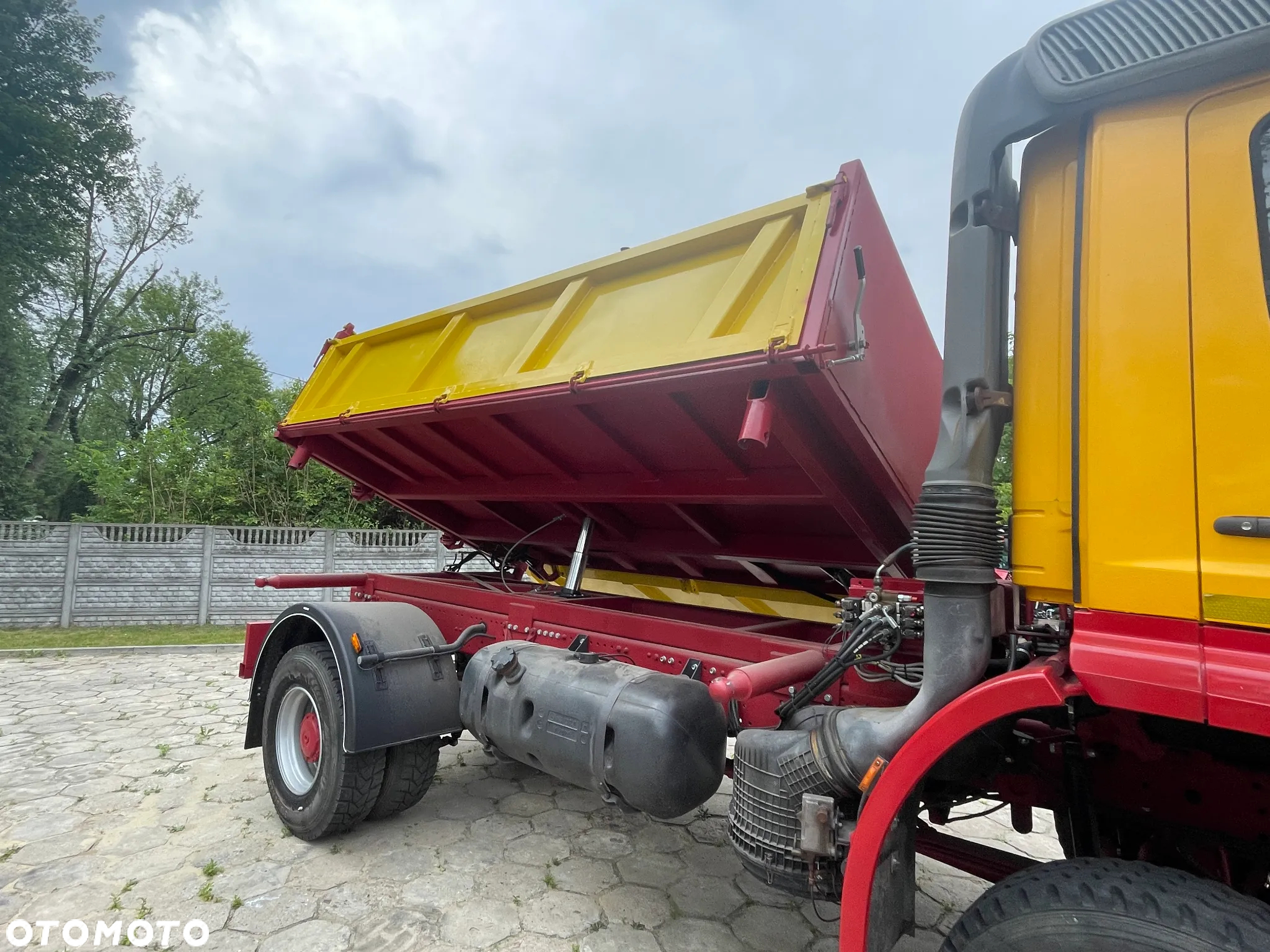 Mercedes-Benz AXOR - 4