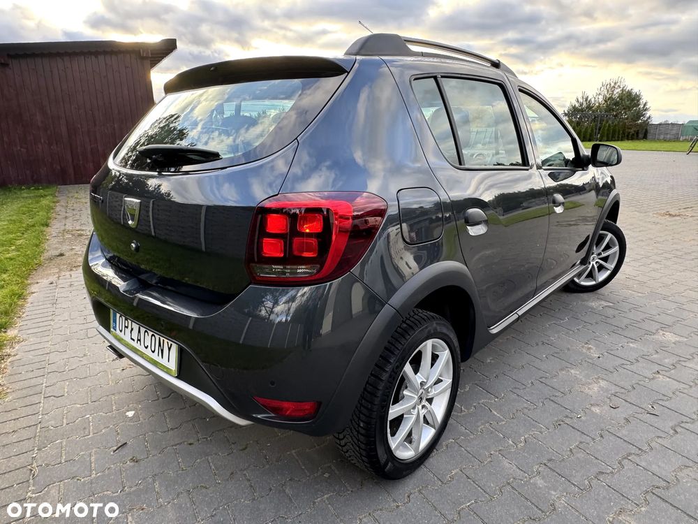Dacia Sandero Stepway TCe 100 Celebration - 12