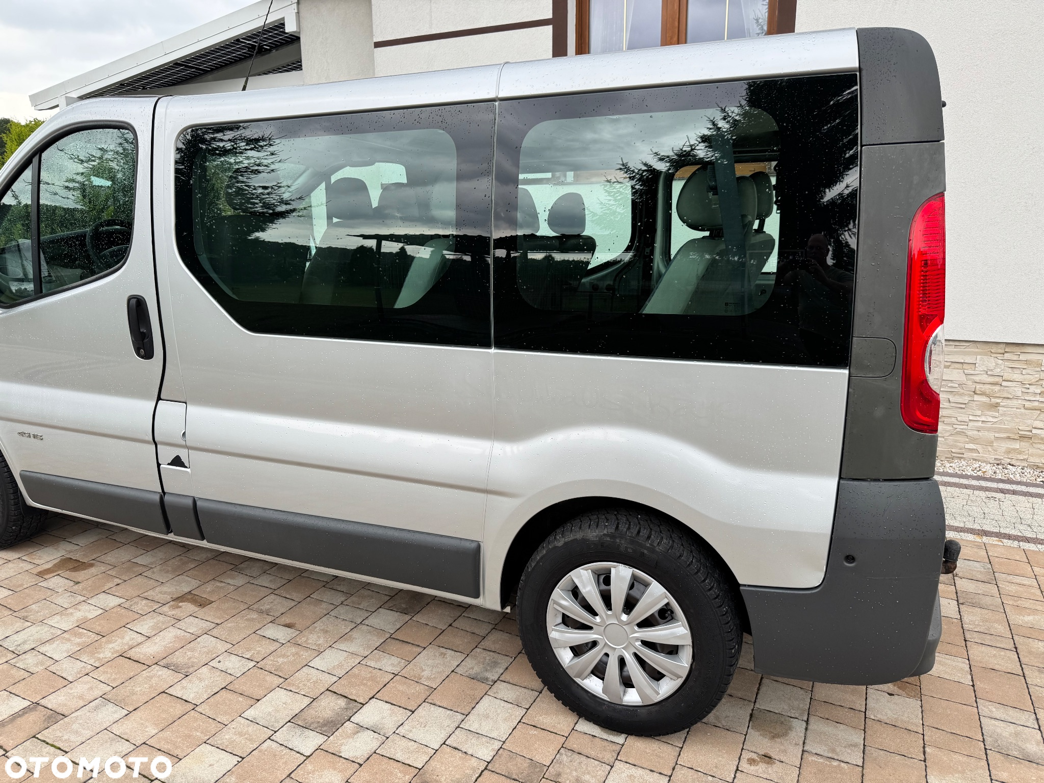 Renault Trafic 2.0 dCi 115 Combi L1H1 - 4