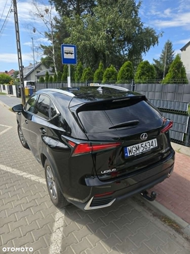 Lexus NX - 8