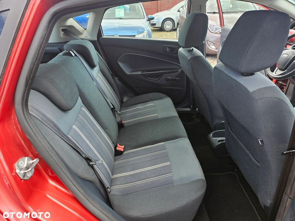 Ford Fiesta 1.25 Champions Edition - 18