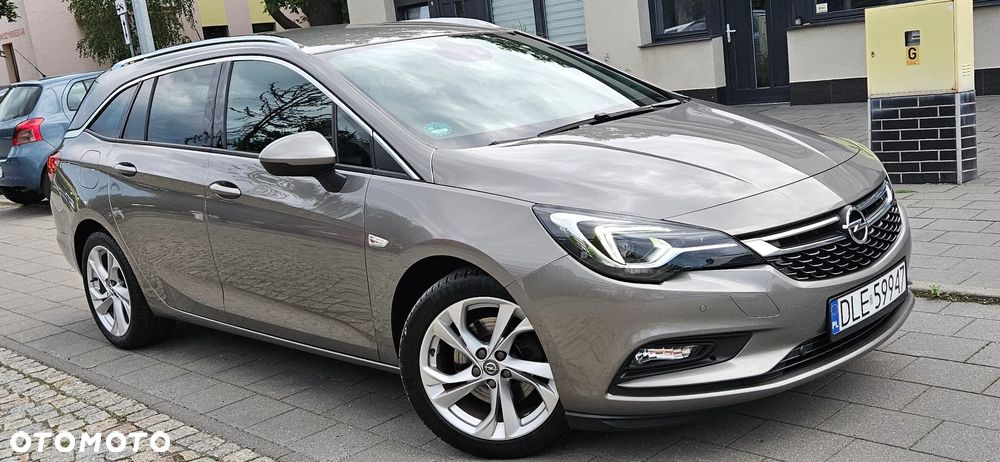 Opel Astra 1.6 D (CDTI) Start/Stop Dynamic - 19