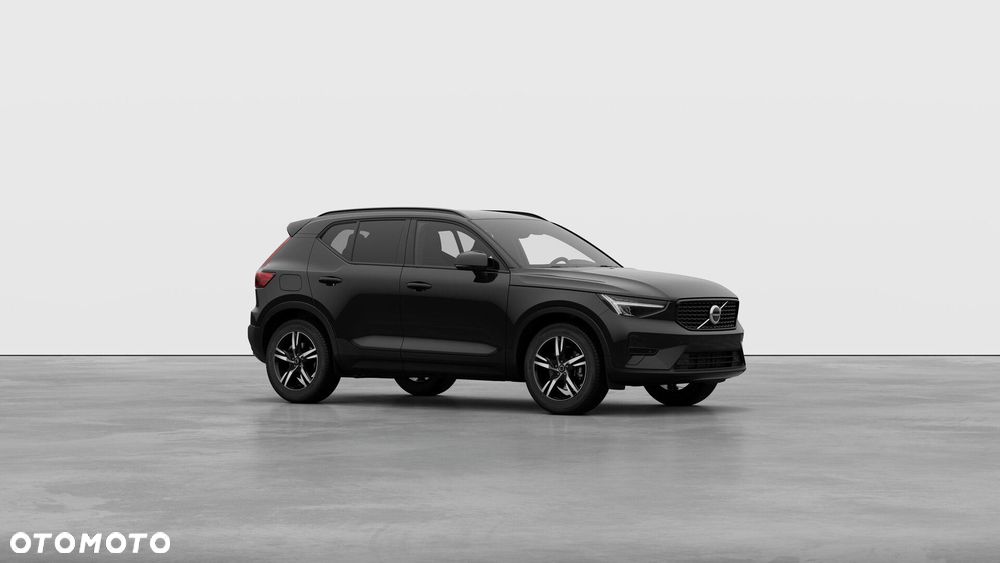 Volvo XC 40 B3 Plus Dark - 4