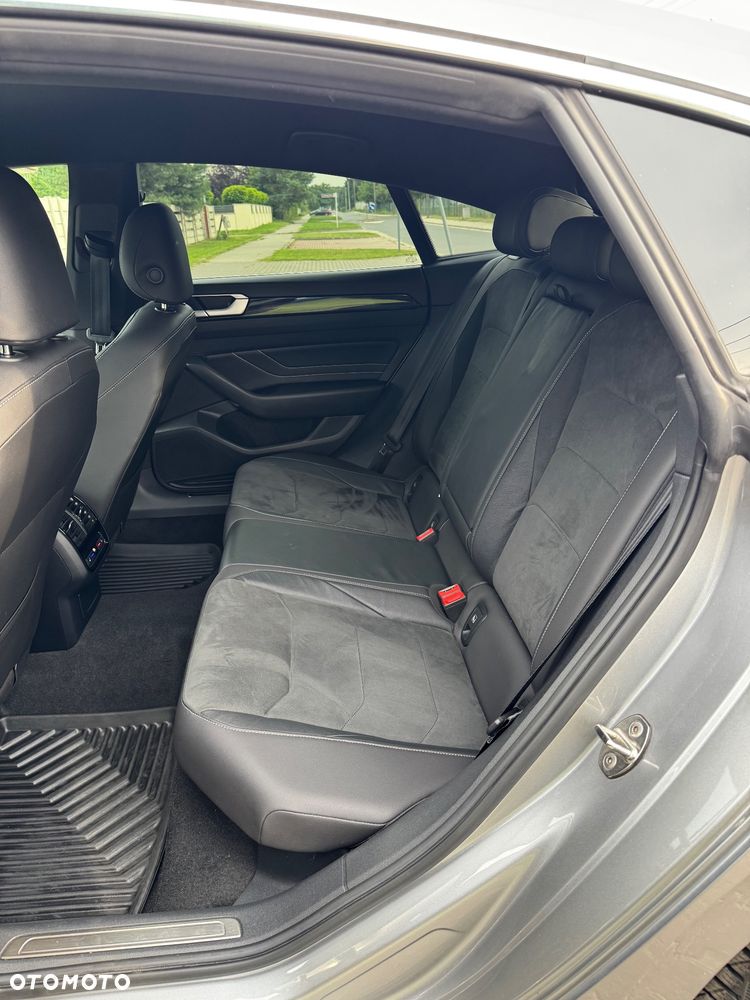 Volkswagen Arteon 2.0 TDI R-Line DSG - 24