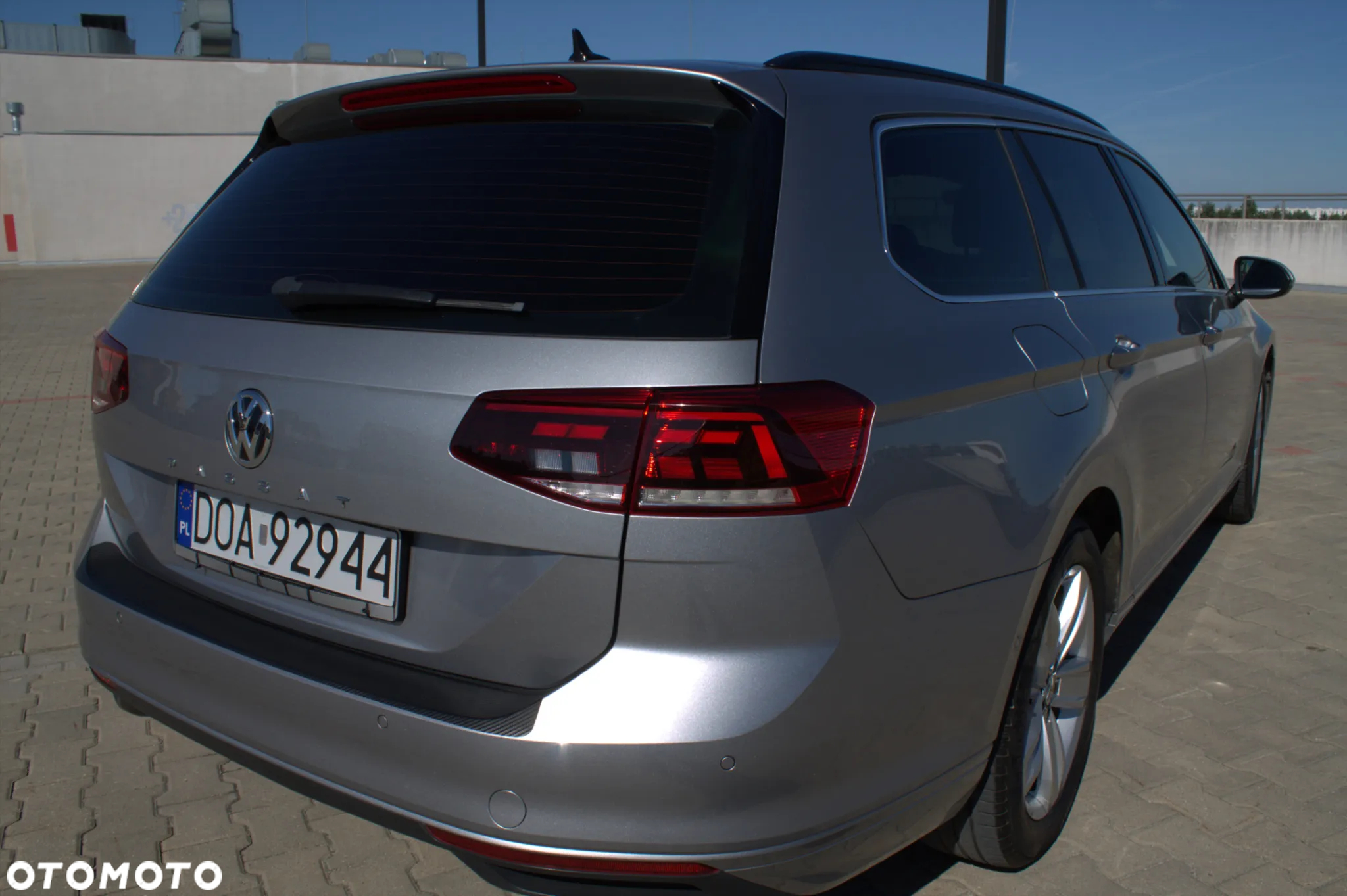 Volkswagen Passat Variant 2.0 TDI SCR DSG Business - 21