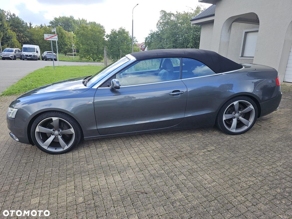Audi A5 Cabrio - 11