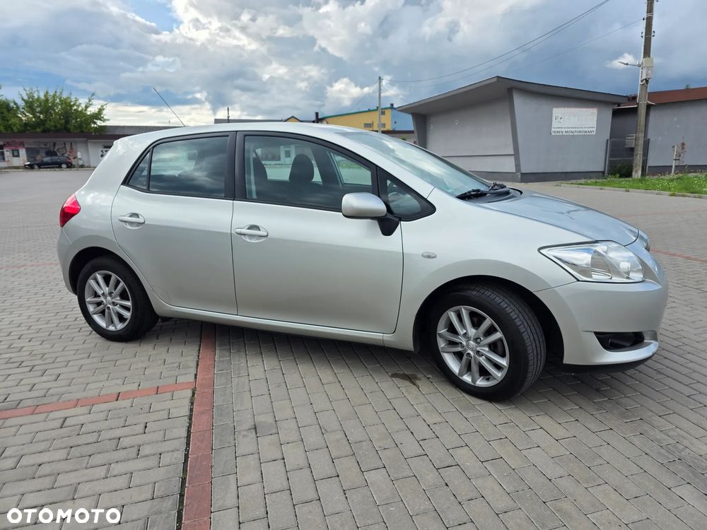 Toyota Auris 1.6 Life - 13