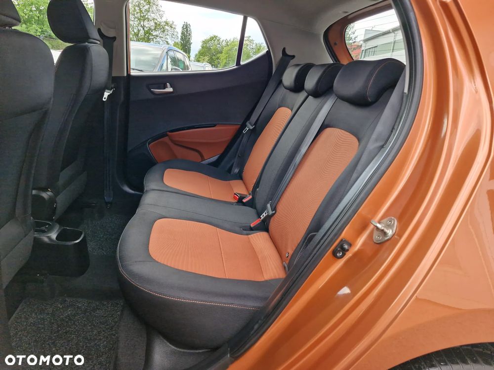 Hyundai i10 1.0 Premium - 14