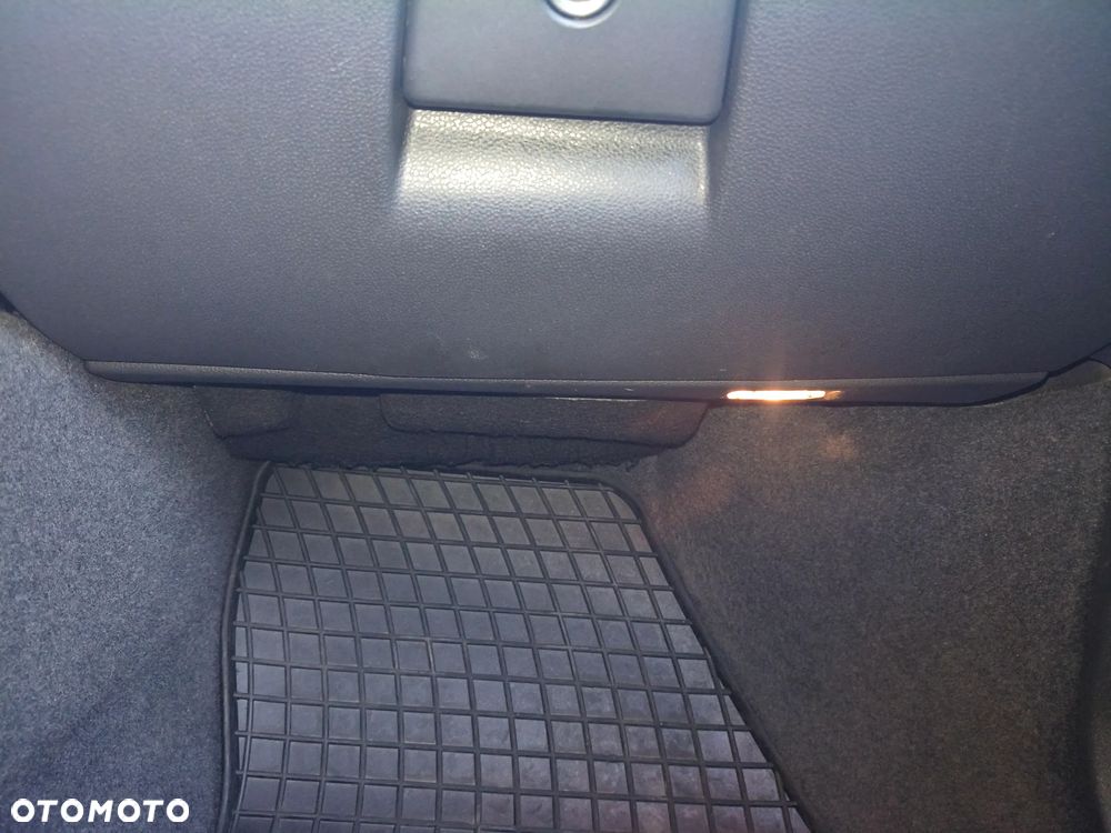 Volvo V50 D2 Business Pro Edition Start-Stop - 29
