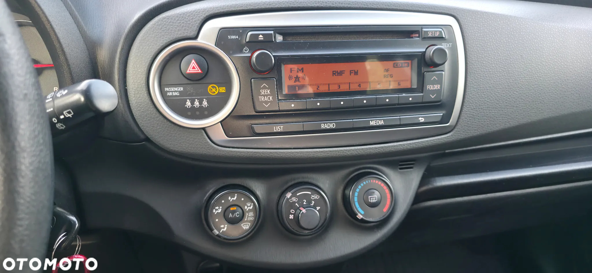 Toyota Yaris 1.0 Active - 17