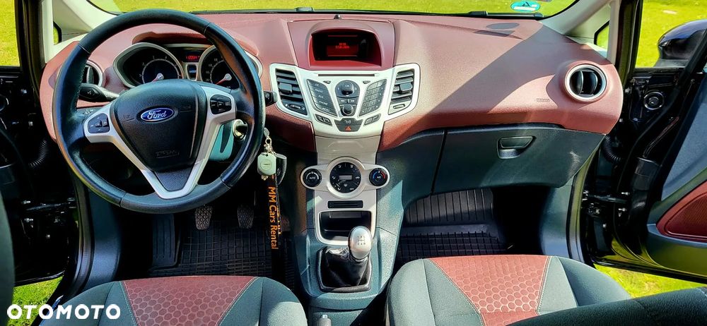 Ford Fiesta 1.4 Titanium EU5 - 12