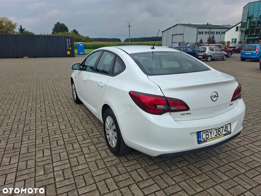 Opel Astra IV 1.6 CDTI S&S - 5