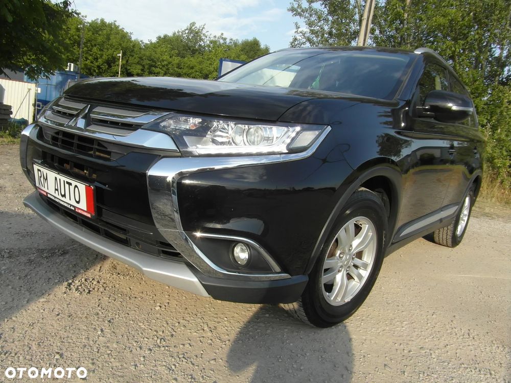 Mitsubishi Outlander 2.0 2WD Diamant Edition - 3