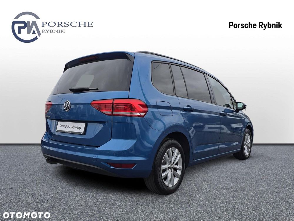 Volkswagen Touran - 6