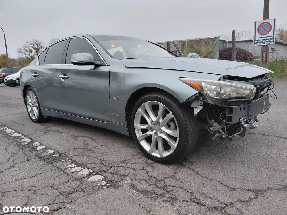 Infiniti Q50 - 10