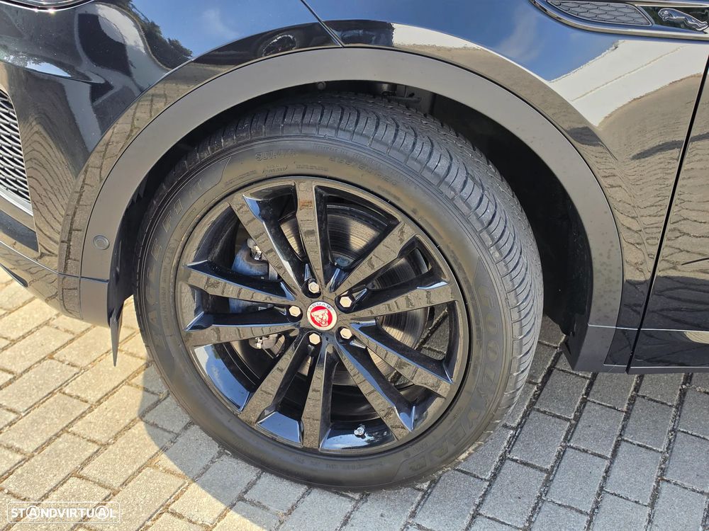 Jaguar E-Pace 1.5 P300e R-Dynamic HSE AWD Aut. - 7
