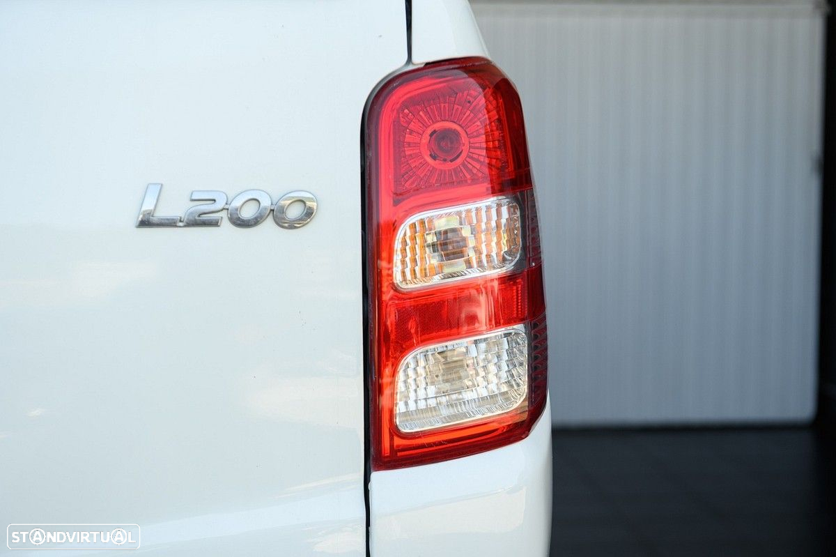 Mitsubishi L200 2.4 DI-D CD Invite Space Cab 3L 4WD - 15