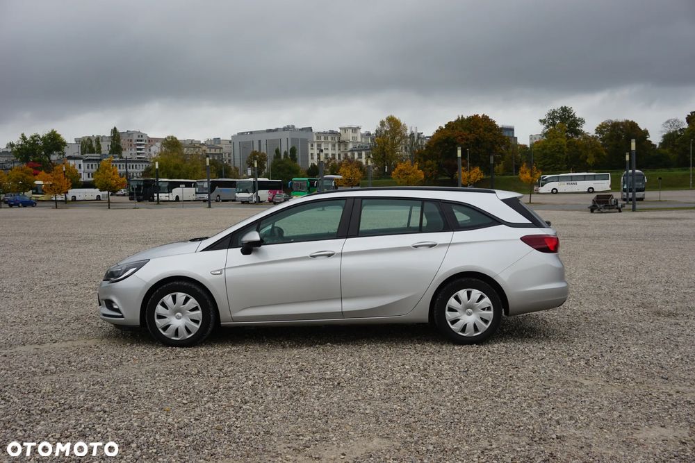 Opel Astra - 10