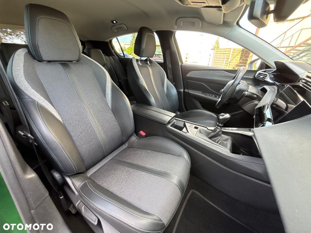 Peugeot 308 1.5 BlueHDi Allure S&S - 12