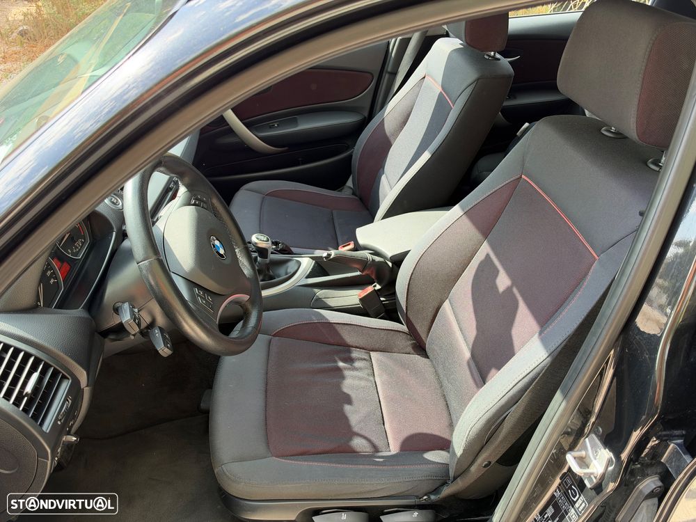 BMW 118 d - 15