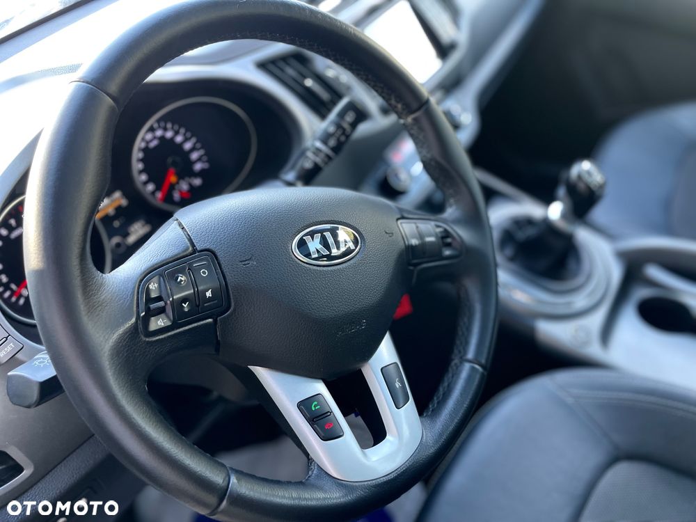 Kia Sportage 1.6 GDI 2WD ISG Dream-Team Edition - 18