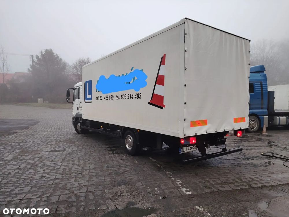 MAN TGL 12.240 - 4