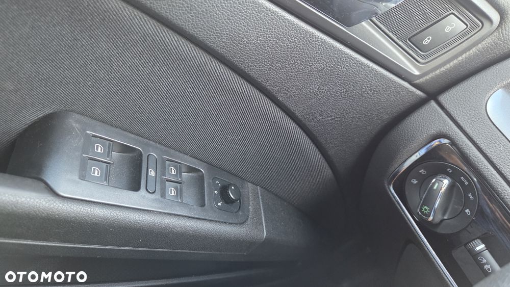 Skoda Superb - 16