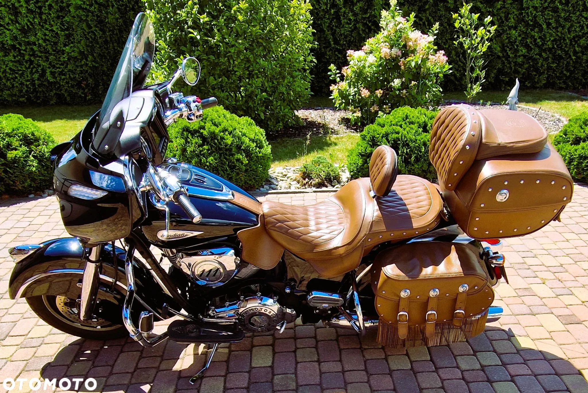 Indian Roadmaster - 1