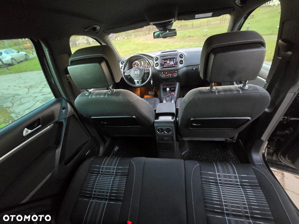 Volkswagen Tiguan 2.0 TDI SCR 4MOTION BlueMotion Technology DSG Lounge Sport & Style - 16