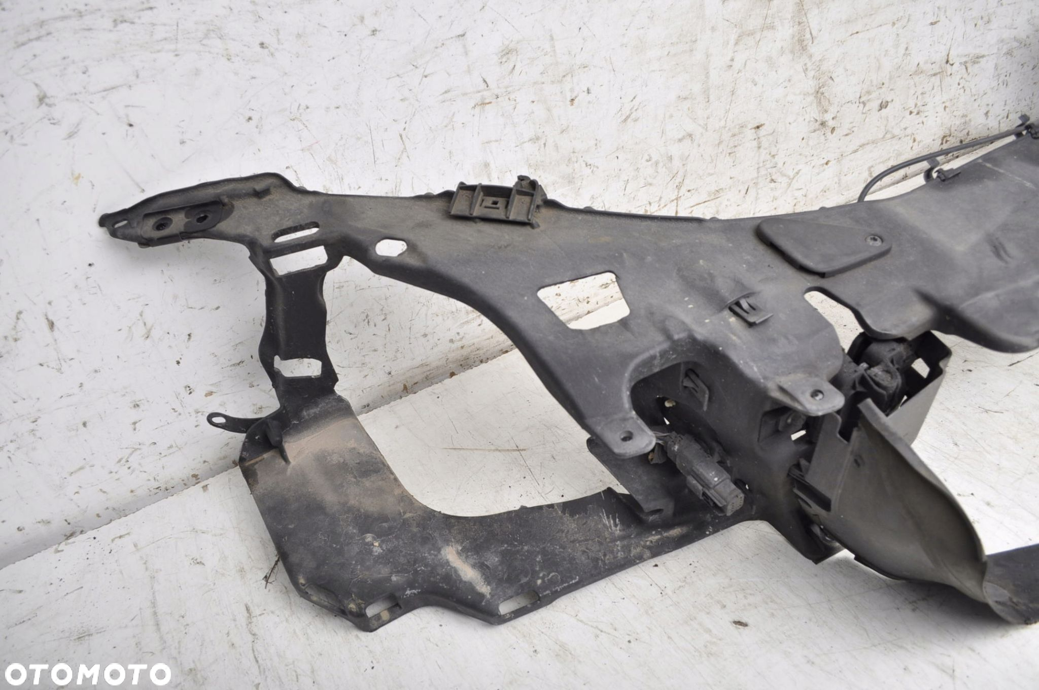 VOLVO S60 V60 PAS PRZEDNI WZMOCNIENIE CZOŁOWE KPL - 7