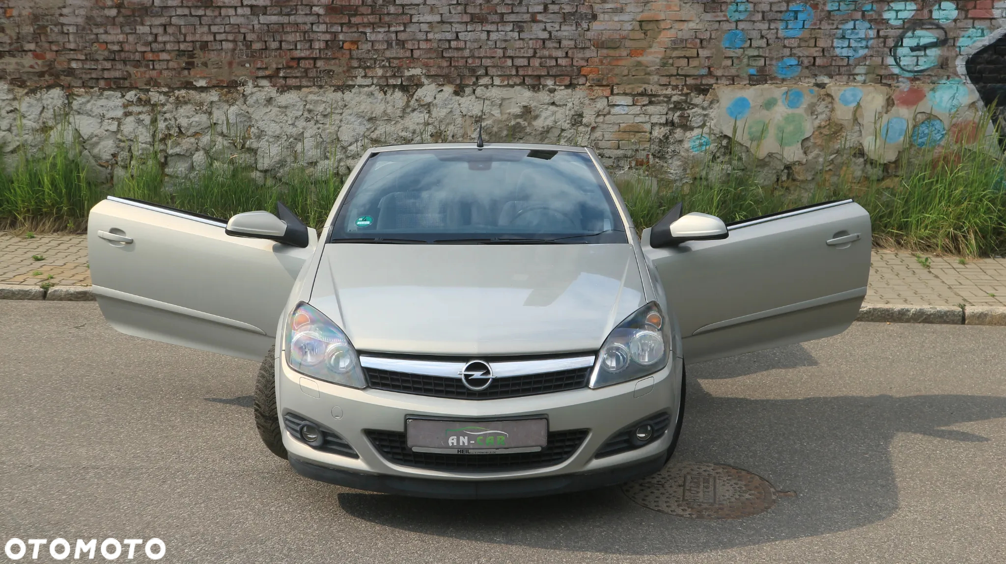 Opel Astra II Cabrio 1.6 - 12