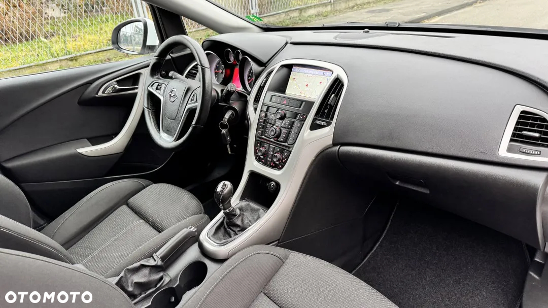 Opel Astra 1.4 Turbo Sports Tourer Innovation - 29