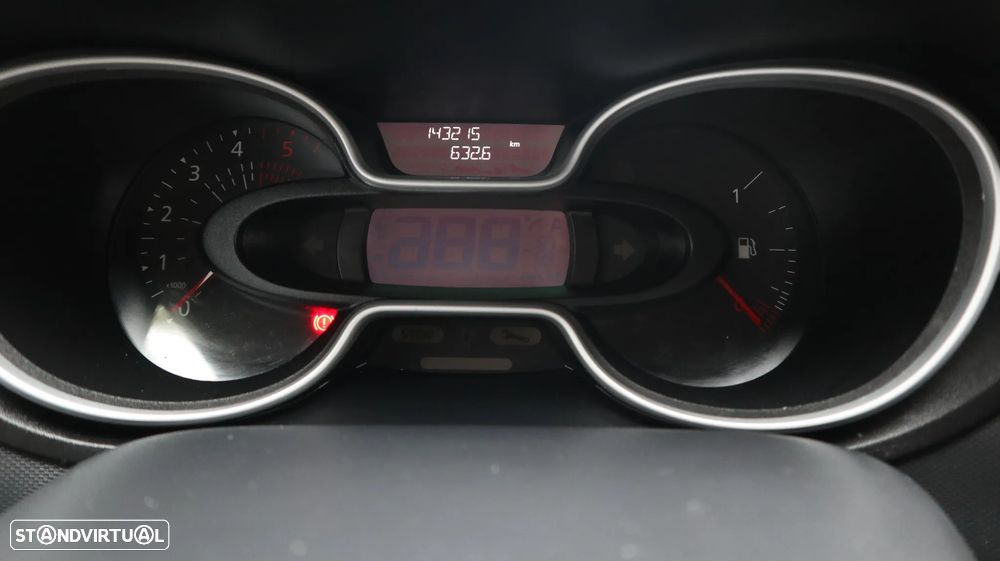 Renault Trafic 2.0 DCI L2H2 145cv - 10