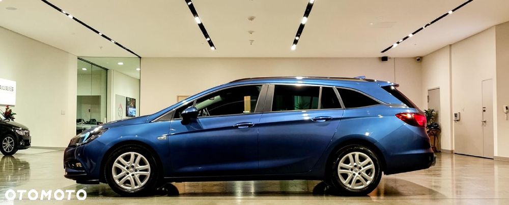 Opel Astra 1.6 D (CDTI) Start/Stop Innovation - 2