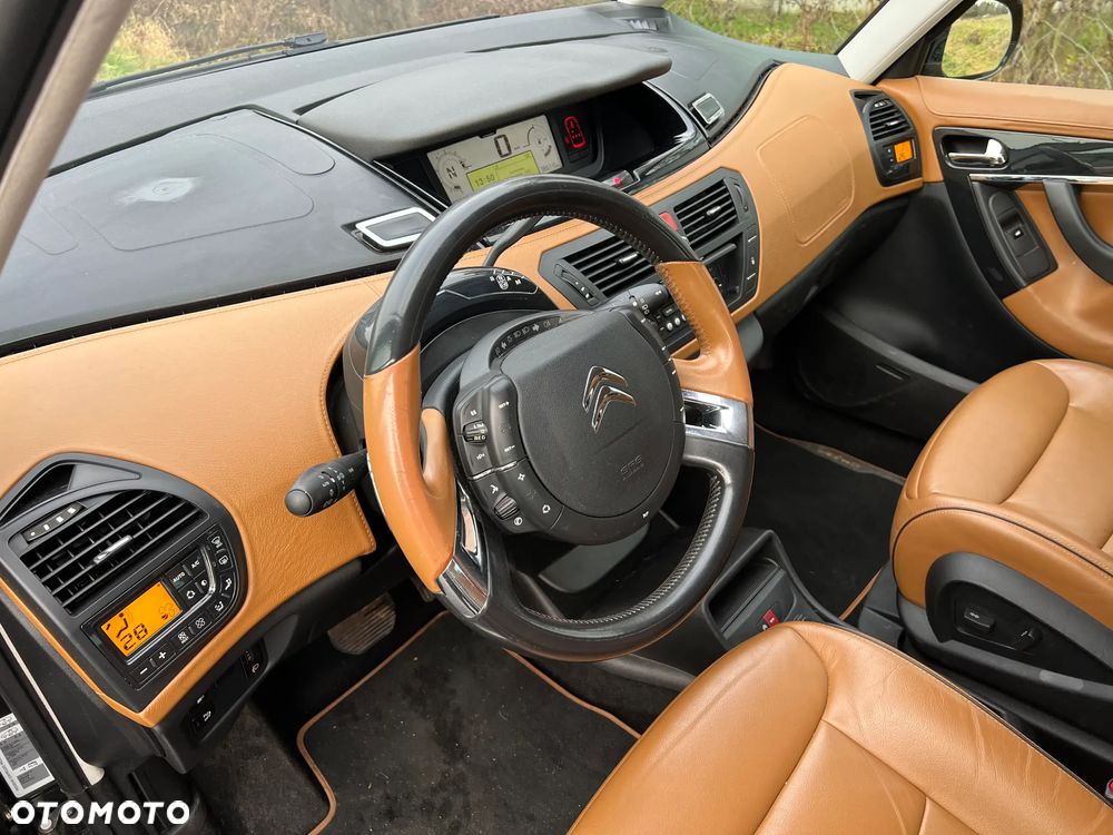 Citroën C4 Picasso THP 155 EGS6 Exclusive - 18