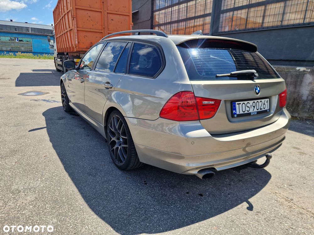 BMW Seria 3 - 12