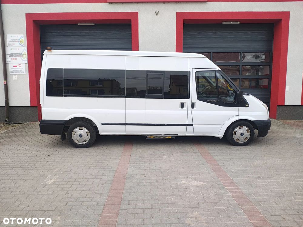Ford Transit - 33