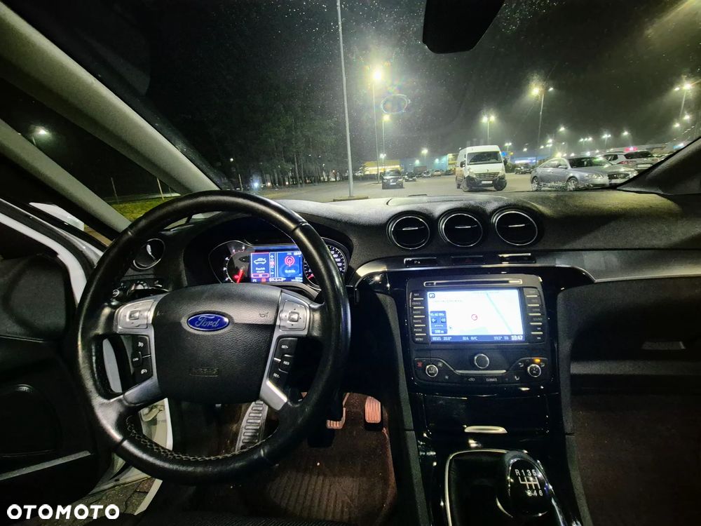 Ford S-Max 2.0 TDCi DPF Business Edition - 11