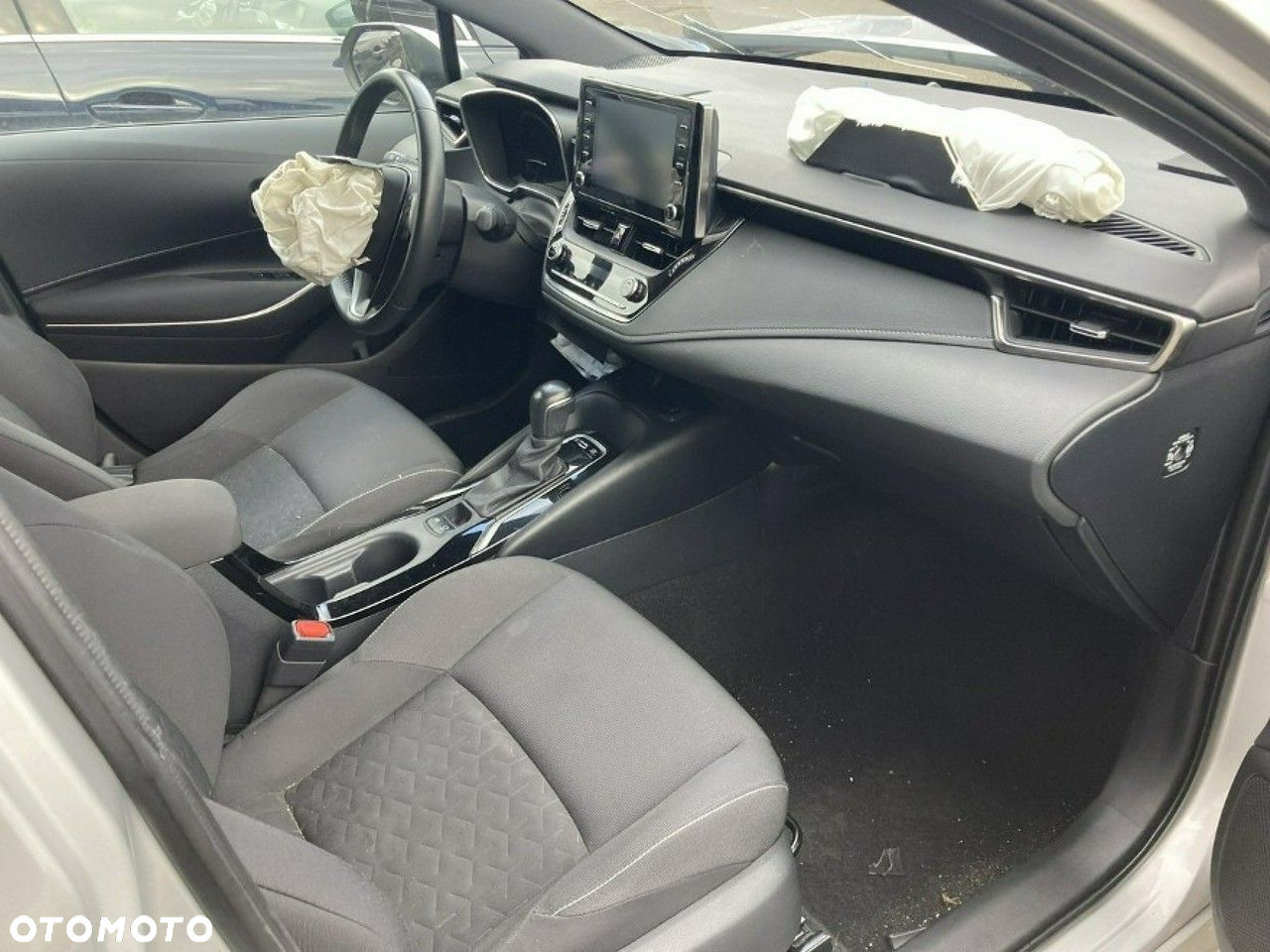 Toyota Corolla - 5